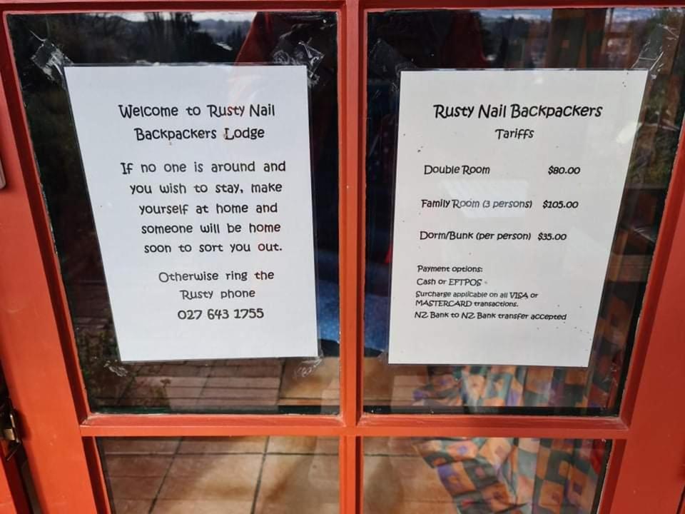 Rusty Nail Backpackers Vandrehjem Taihape Eksteriør billede